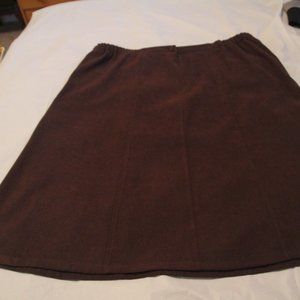 Suede looking brown skirt. Size XL, Notations brand. Good condition.
